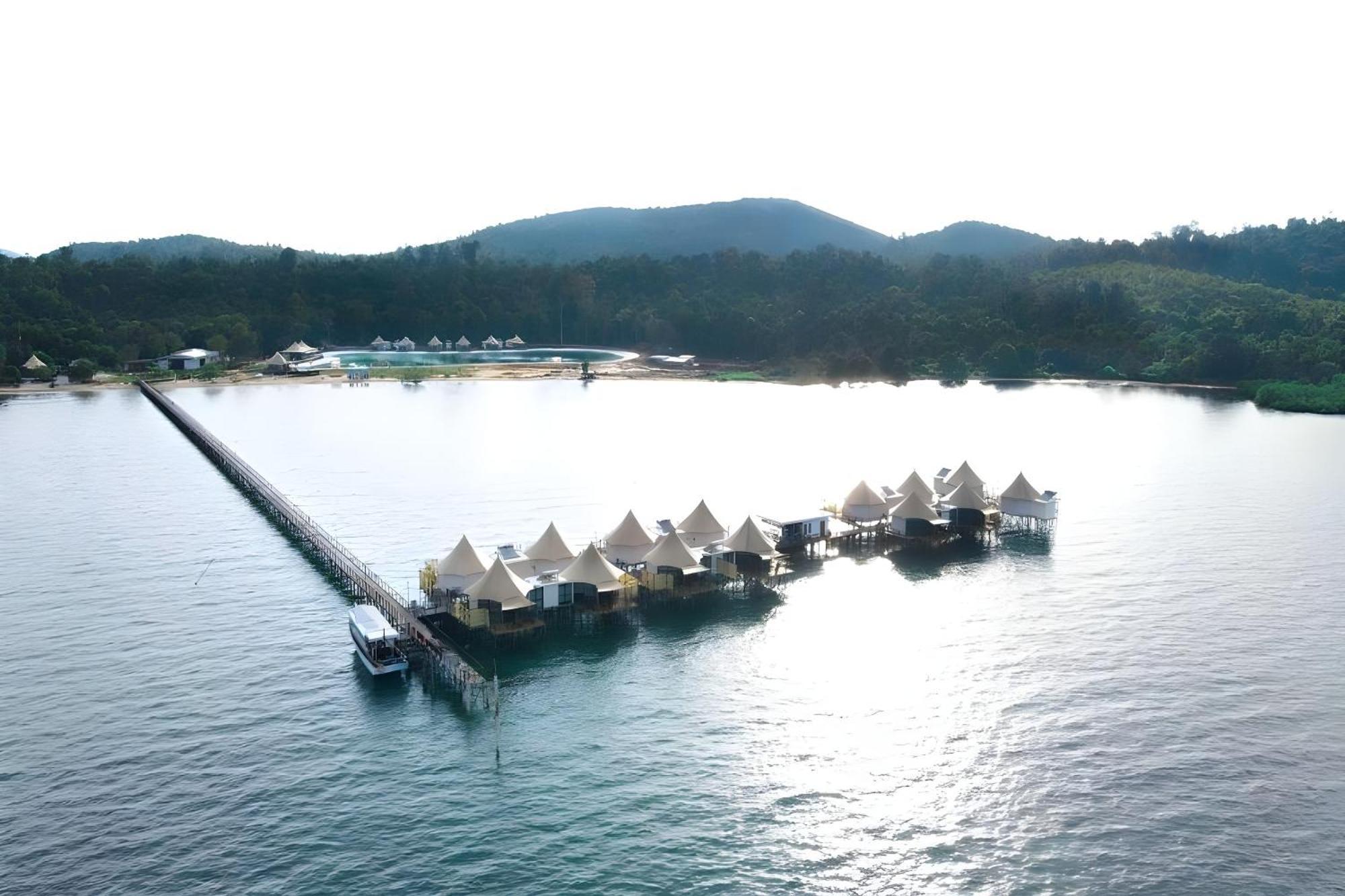 Kiki Beach Resort, Batam Galang Island Ngoại thất bức ảnh