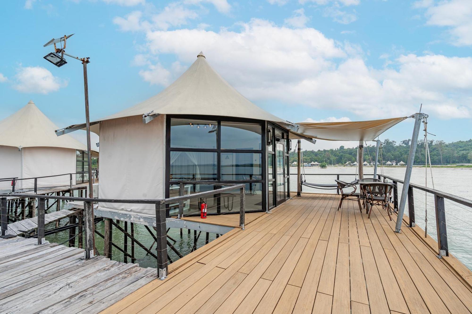 Kiki Beach Resort, Batam Galang Island Ngoại thất bức ảnh